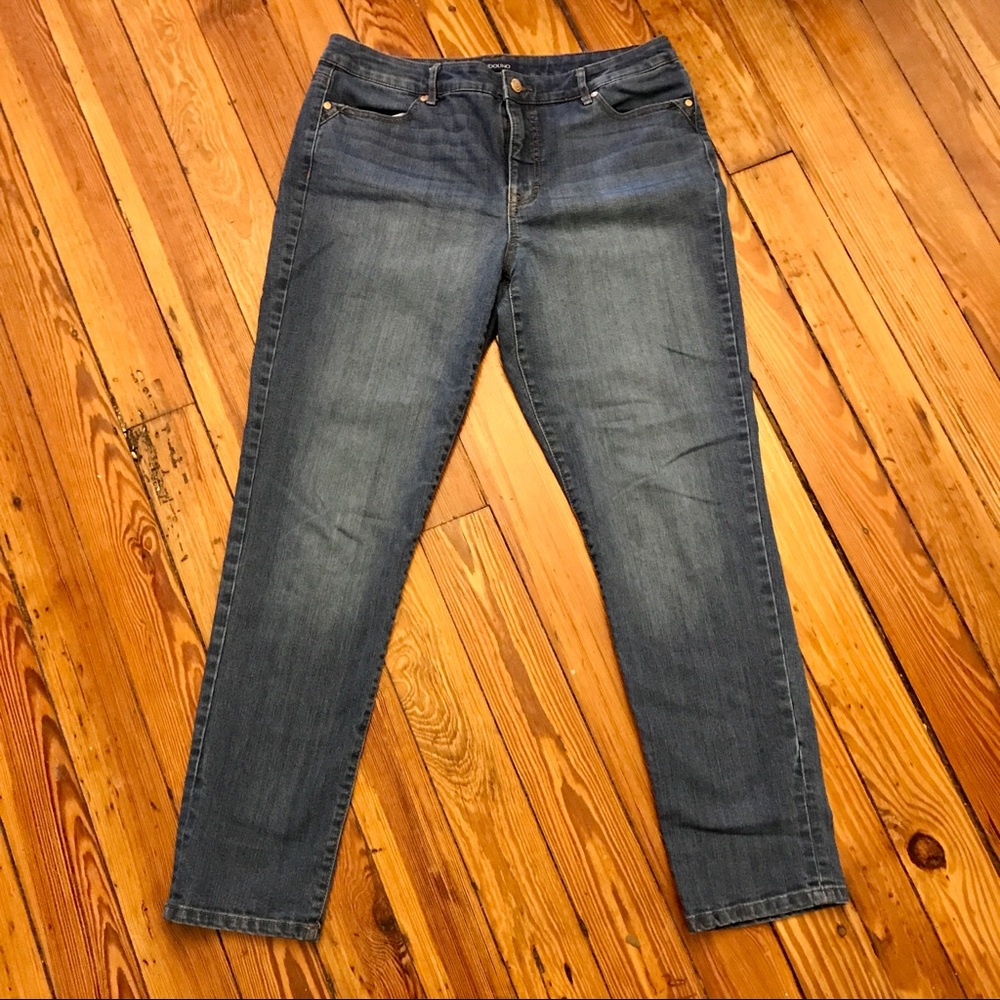 Bandolino Karyn Boyfriend Jeans in Size 10